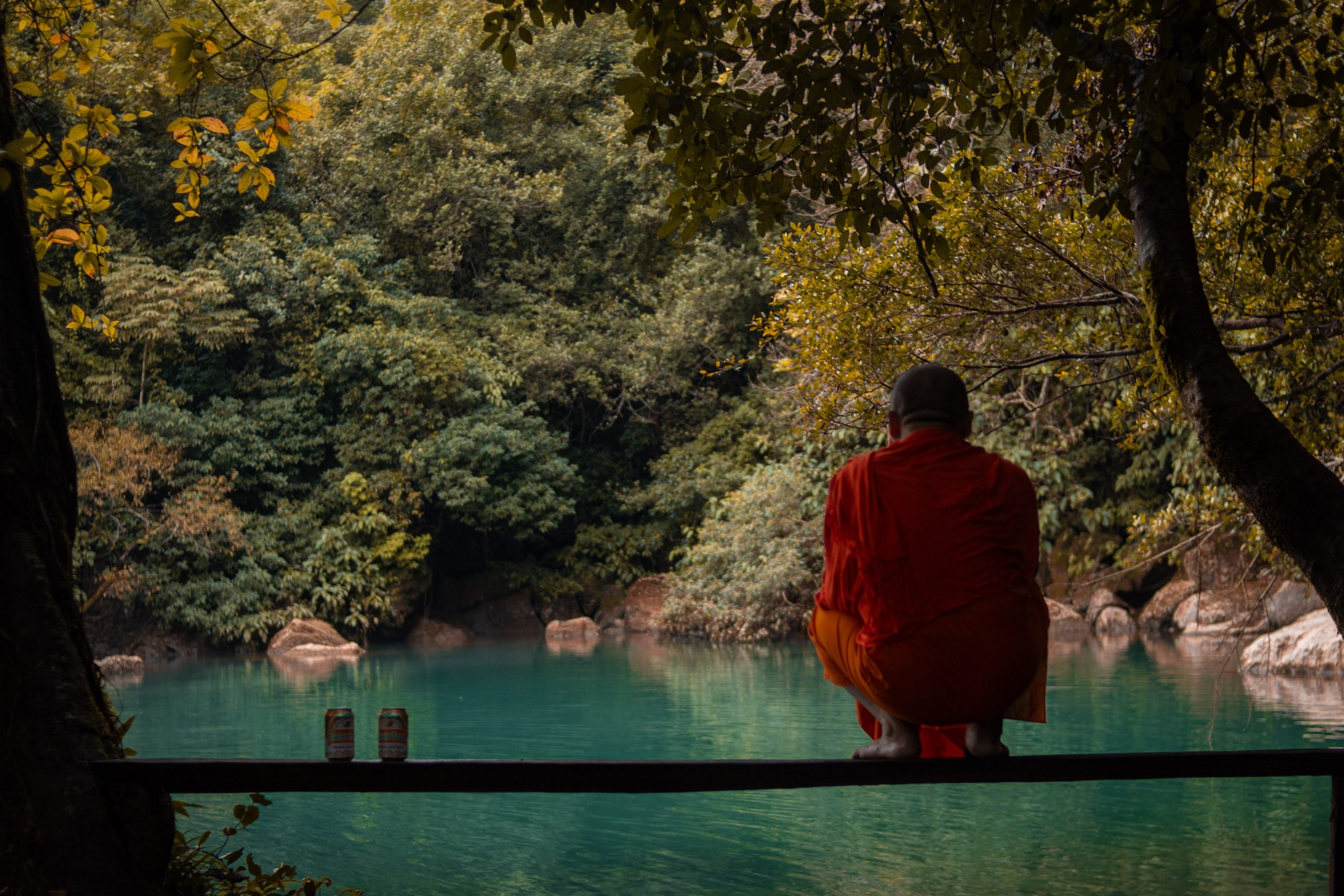 monk-in-front-of-lagoon