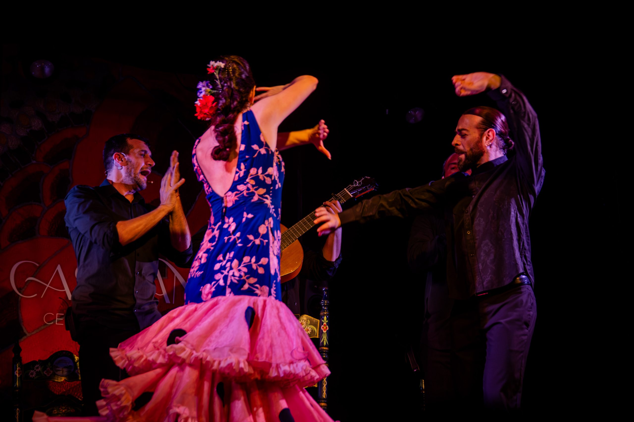 flamenco-dancers